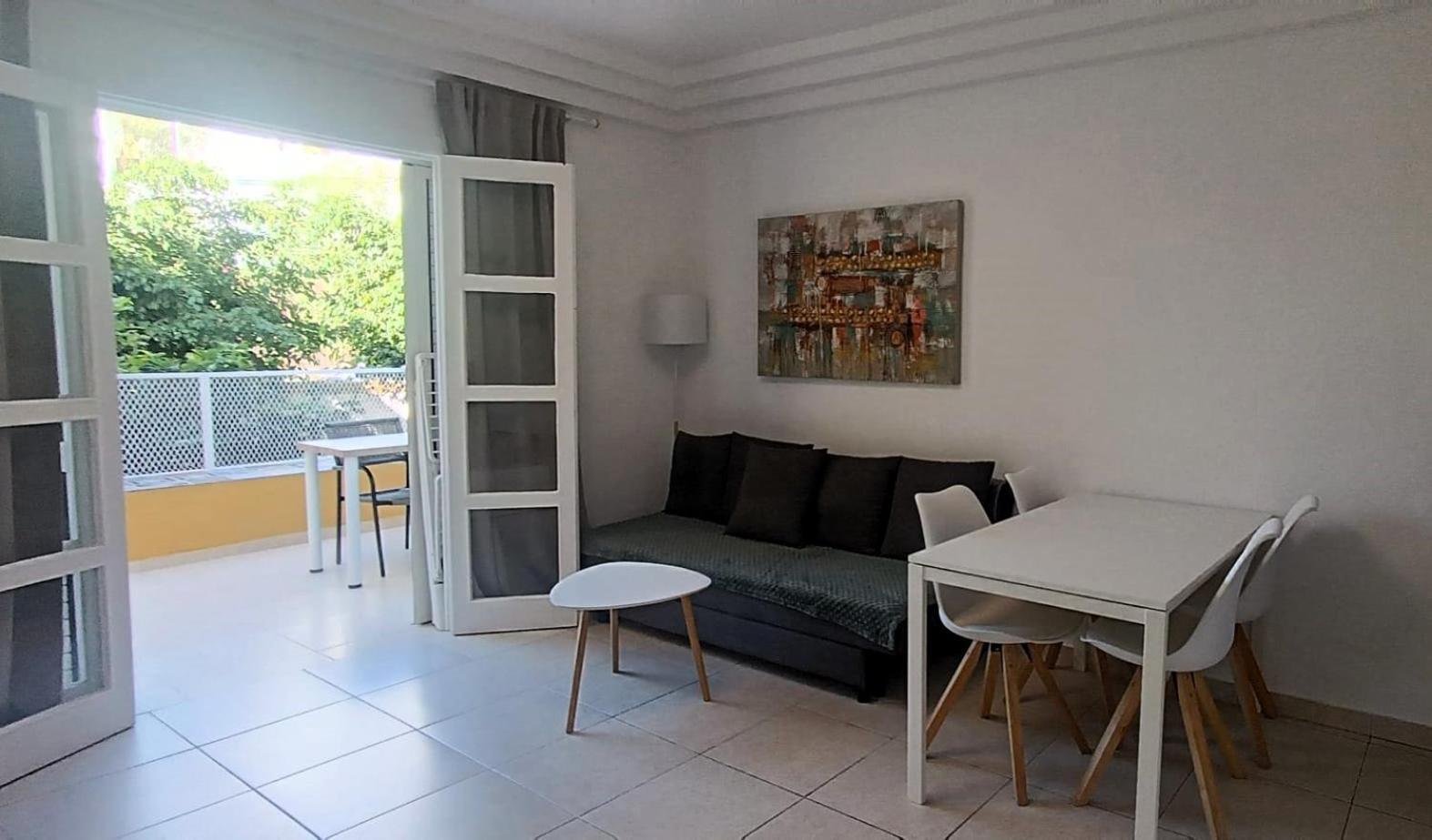 Newly Renovated Modern Apartment In Orlando Complex, Costa Adeje Exteriör bild